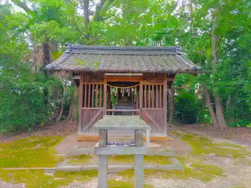 内荒神社（法立）の本殿・本堂