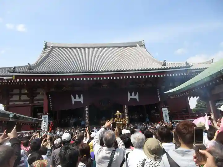 浅草寺のお祭り