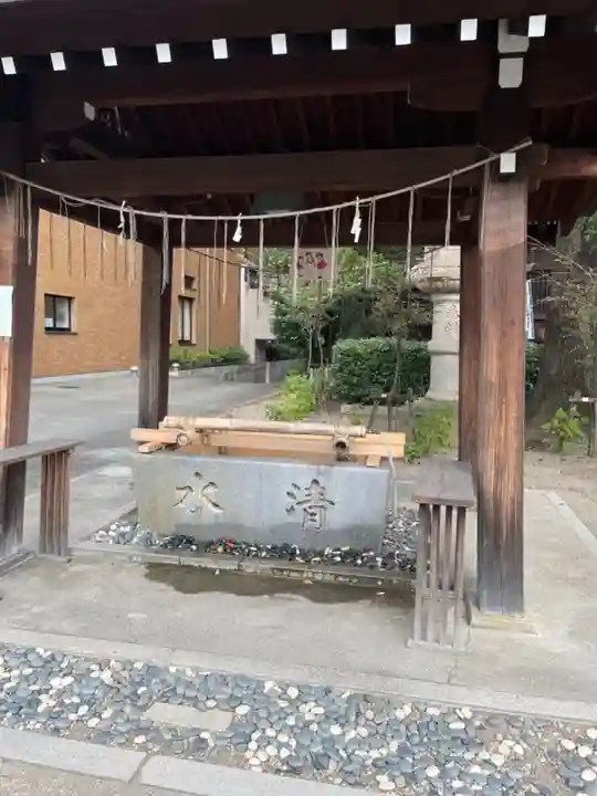 若宮八幡社の手水舎