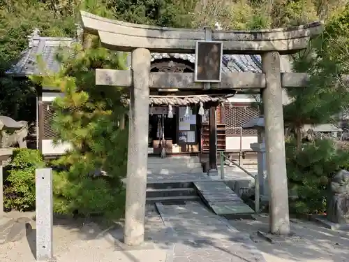厳島神社の鳥居