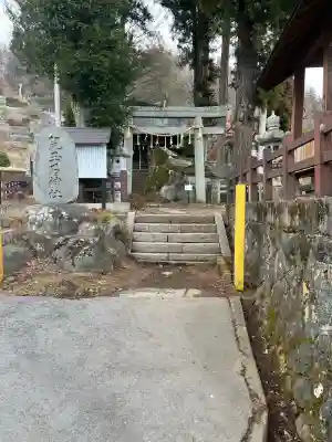 兒玉石神社の{uncategorized: "未分類", other: "その他", undefined: "問題あり", building: "その他建物", grave: "お墓", sacred_gate: "鳥居", guardian: "狛犬", statue: "像", buddha: "仏像", history: "歴史", nature: "自然", garden: "庭園", animal: "動物", pagoda: "塔", temizu: "手水舎", mountain_gate: "山門・神門", sanctuary: "本殿・本堂", subordinate: "末社・摂社", art: "芸術", scenery: "景色", jizo: "地蔵", ema: "絵馬", goshuin: "御朱印", omikuji: "おみくじ", items: "授与品その他", amulet: "お守り", goshuincho: "御朱印帳", eats: "食事", festival: "お祭り", votive_dance: "神楽", shichigosan: "七五三参", wedding: "結婚式", experience: "体験その他", initially: "初詣", around: "周辺", anti_infection: "感染症対策"}