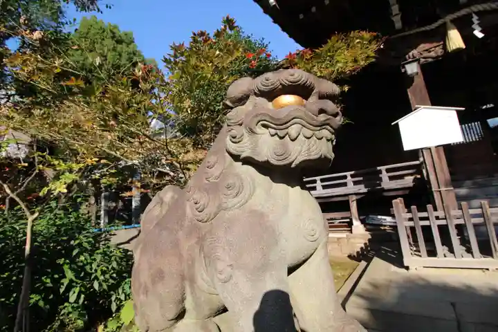 白山神社の狛犬