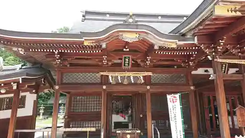 諏訪神社の本殿・本堂