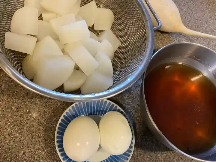 待乳山聖天(本龍院)の{uncategorized: "未分類", other: "その他", undefined: "問題あり", building: "その他建物", grave: "お墓", sacred_gate: "鳥居", guardian: "狛犬", statue: "像", buddha: "仏像", history: "歴史", nature: "自然", garden: "庭園", animal: "動物", pagoda: "塔", temizu: "手水舎", mountain_gate: "山門・神門", sanctuary: "本殿・本堂", subordinate: "末社・摂社", art: "芸術", scenery: "景色", jizo: "地蔵", ema: "絵馬", goshuin: "御朱印", omikuji: "おみくじ", items: "授与品その他", amulet: "お守り", goshuincho: "御朱印帳", eats: "食事", festival: "お祭り", votive_dance: "神楽", shichigosan: "七五三参", wedding: "結婚式", experience: "体験その他", initially: "初詣", around: "周辺", anti_infection: "感染症対策"}