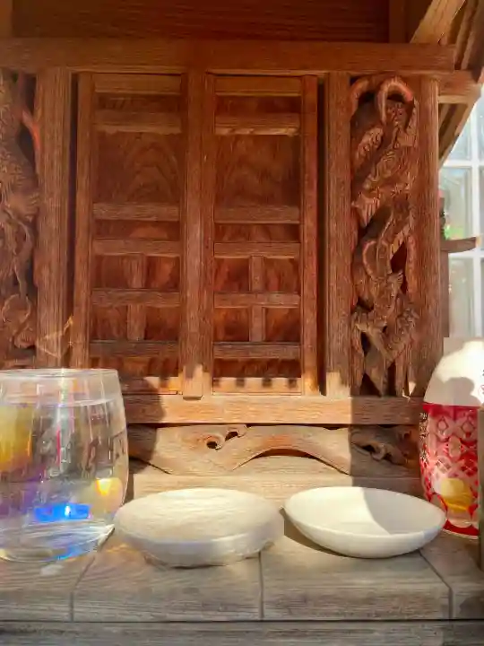 明星稲荷神社の{uncategorized: "未分類", other: "その他", undefined: "問題あり", building: "その他建物", grave: "お墓", sacred_gate: "鳥居", guardian: "狛犬", statue: "像", buddha: "仏像", history: "歴史", nature: "自然", garden: "庭園", animal: "動物", pagoda: "塔", temizu: "手水舎", mountain_gate: "山門・神門", sanctuary: "本殿・本堂", subordinate: "末社・摂社", art: "芸術", scenery: "景色", jizo: "地蔵", ema: "絵馬", goshuin: "御朱印", omikuji: "おみくじ", items: "授与品その他", amulet: "お守り", goshuincho: "御朱印帳", eats: "食事", festival: "お祭り", votive_dance: "神楽", shichigosan: "七五三参", wedding: "結婚式", experience: "体験その他", initially: "初詣", around: "周辺", anti_infection: "感染症対策"}