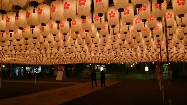 兵庫縣姫路護國神社の{uncategorized: "未分類", other: "その他", undefined: "問題あり", building: "その他建物", grave: "お墓", sacred_gate: "鳥居", guardian: "狛犬", statue: "像", buddha: "仏像", history: "歴史", nature: "自然", garden: "庭園", animal: "動物", pagoda: "塔", temizu: "手水舎", mountain_gate: "山門・神門", sanctuary: "本殿・本堂", subordinate: "末社・摂社", art: "芸術", scenery: "景色", jizo: "地蔵", ema: "絵馬", goshuin: "御朱印", omikuji: "おみくじ", items: "授与品その他", amulet: "お守り", goshuincho: "御朱印帳", eats: "食事", festival: "お祭り", votive_dance: "神楽", shichigosan: "七五三参", wedding: "結婚式", experience: "体験その他", initially: "初詣", around: "周辺", anti_infection: "感染症対策"}