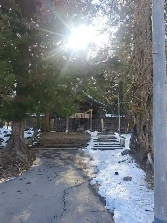 諏訪大社上社前宮(長野県)