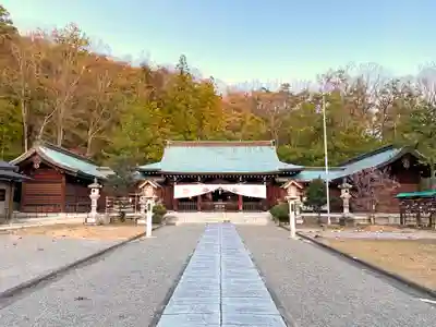 山梨縣護國神社の本殿・本堂