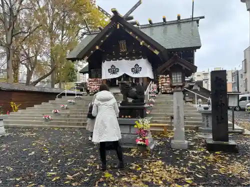 札幌諏訪神社の本殿・本堂
