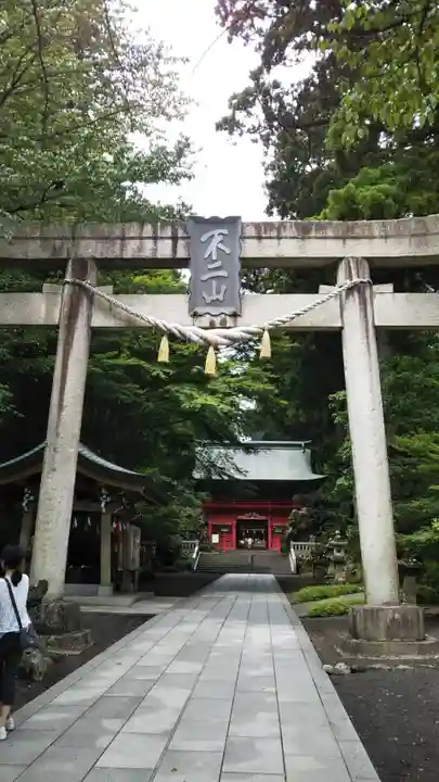 富士山東口本宮 冨士浅間神社の鳥居