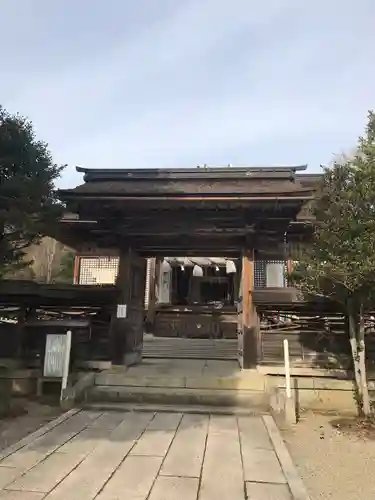中山神社の山門・神門