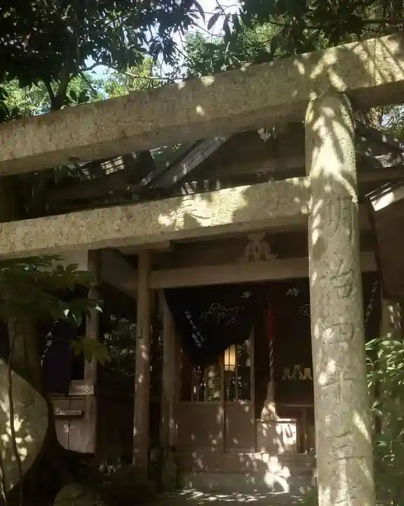 茜社の末社・摂社