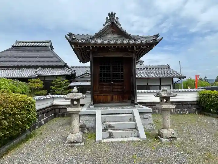 大福寺の{uncategorized: "未分類", other: "その他", undefined: "問題あり", building: "その他建物", grave: "お墓", sacred_gate: "鳥居", guardian: "狛犬", statue: "像", buddha: "仏像", history: "歴史", nature: "自然", garden: "庭園", animal: "動物", pagoda: "塔", temizu: "手水舎", mountain_gate: "山門・神門", sanctuary: "本殿・本堂", subordinate: "末社・摂社", art: "芸術", scenery: "景色", jizo: "地蔵", ema: "絵馬", goshuin: "御朱印", omikuji: "おみくじ", items: "授与品その他", amulet: "お守り", goshuincho: "御朱印帳", eats: "食事", festival: "お祭り", votive_dance: "神楽", shichigosan: "七五三参", wedding: "結婚式", experience: "体験その他", initially: "初詣", around: "周辺", anti_infection: "感染症対策"}