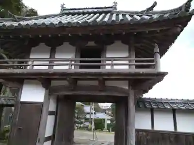 地安寺の山門・神門