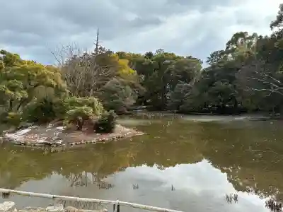 勧修寺の{uncategorized: "未分類", other: "その他", undefined: "問題あり", building: "その他建物", grave: "お墓", sacred_gate: "鳥居", guardian: "狛犬", statue: "像", buddha: "仏像", history: "歴史", nature: "自然", garden: "庭園", animal: "動物", pagoda: "塔", temizu: "手水舎", mountain_gate: "山門・神門", sanctuary: "本殿・本堂", subordinate: "末社・摂社", art: "芸術", scenery: "景色", jizo: "地蔵", ema: "絵馬", goshuin: "御朱印", omikuji: "おみくじ", items: "授与品その他", amulet: "お守り", goshuincho: "御朱印帳", eats: "食事", festival: "お祭り", votive_dance: "神楽", shichigosan: "七五三参", wedding: "結婚式", experience: "体験その他", initially: "初詣", around: "周辺", anti_infection: "感染症対策"}