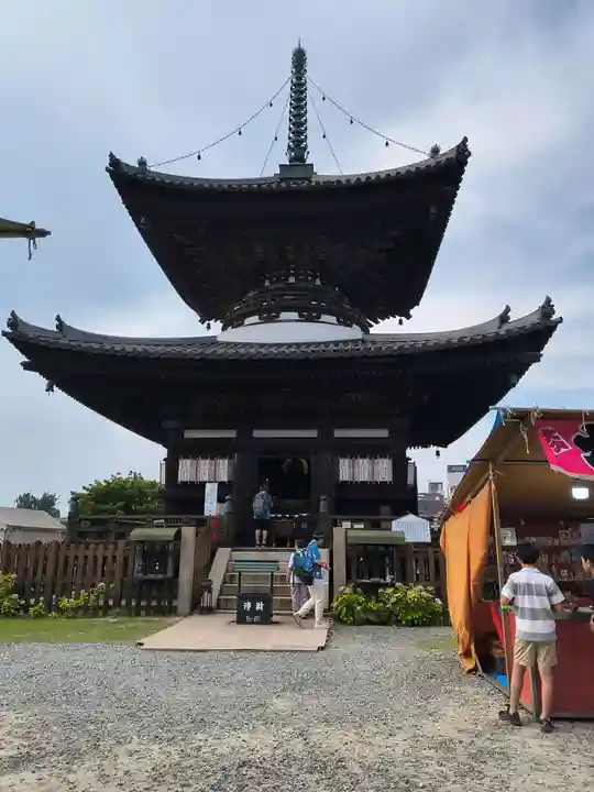 愛染堂勝鬘院の塔