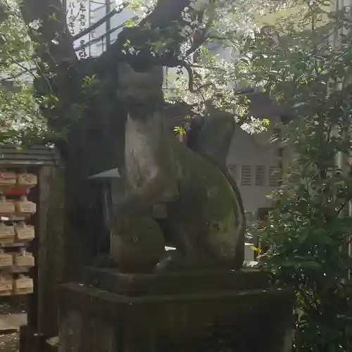 皆中稲荷神社の狛犬