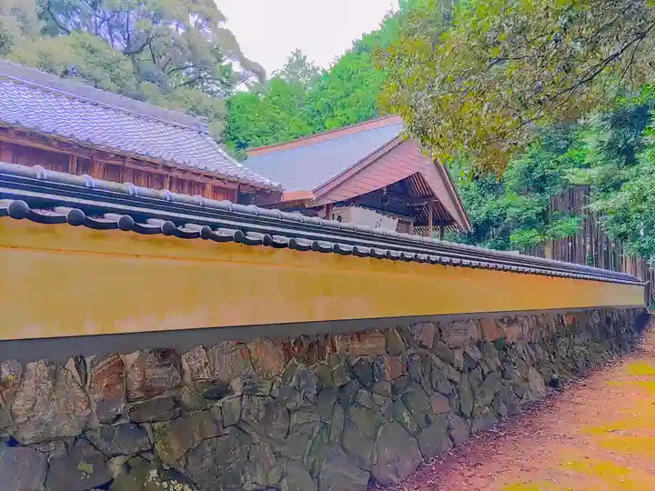 総社(白鳥町)の本殿・本堂