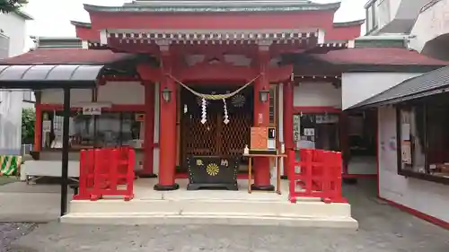 神明神社の本殿