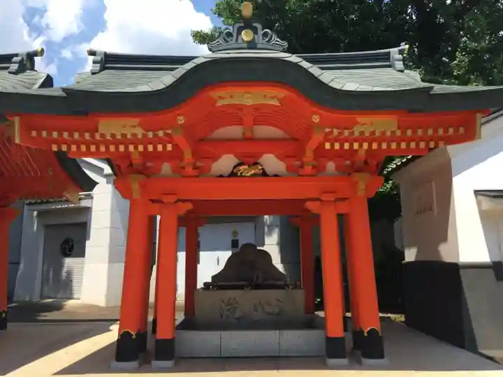 穴八幡宮の手水舎