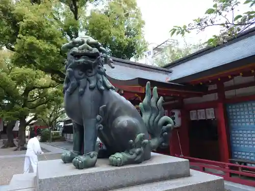 御霊神社の狛犬