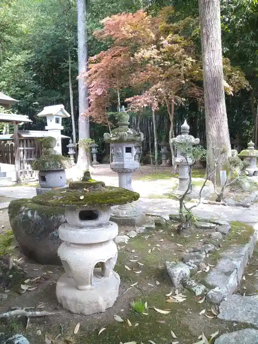 由加神社（和気由加神社）の建物その他