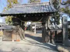 松本神社の山門