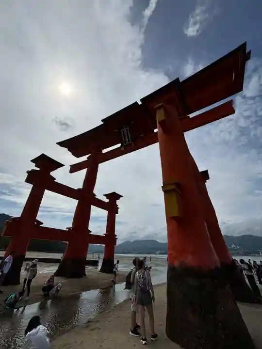 厳島神社(広島県)