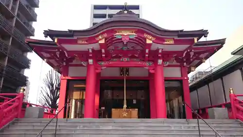 成子天神社の本殿・本堂