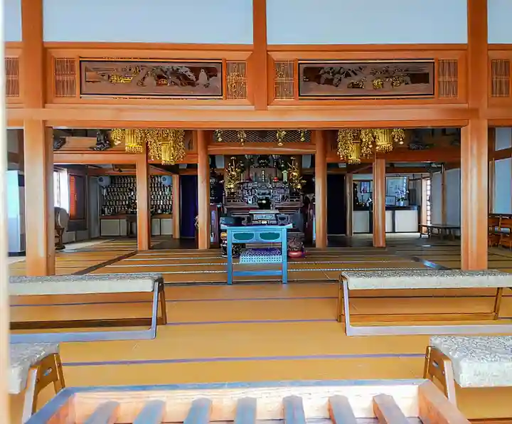 成道寺の本殿・本堂