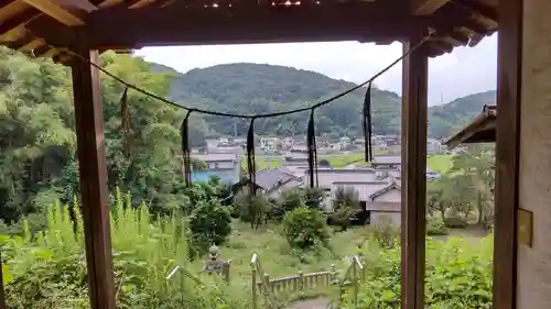 若一王子権現神社の建物その他