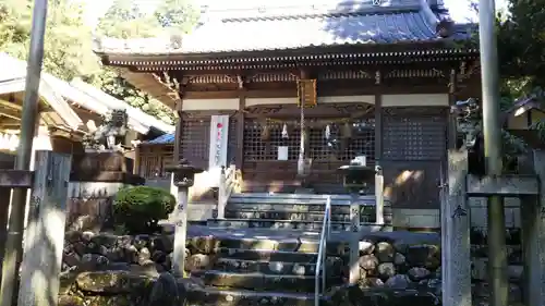 耳常神社の本殿・本堂