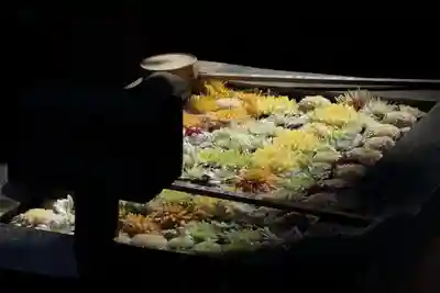  岳温泉神社 の手水舎