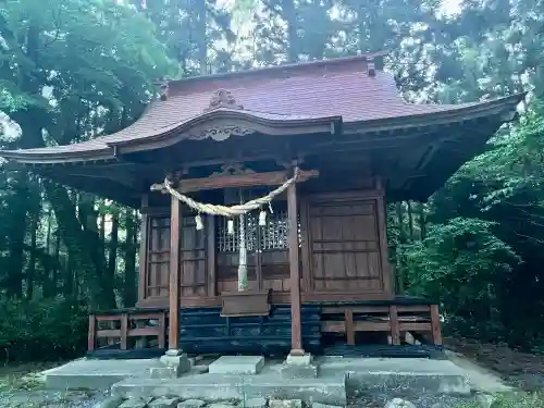 舘明神神社の{uncategorized: "未分類", other: "その他", undefined: "問題あり", building: "その他建物", grave: "お墓", sacred_gate: "鳥居", guardian: "狛犬", statue: "像", buddha: "仏像", history: "歴史", nature: "自然", garden: "庭園", animal: "動物", pagoda: "塔", temizu: "手水舎", mountain_gate: "山門・神門", sanctuary: "本殿・本堂", subordinate: "末社・摂社", art: "芸術", scenery: "景色", jizo: "地蔵", ema: "絵馬", goshuin: "御朱印", omikuji: "おみくじ", items: "授与品その他", amulet: "お守り", goshuincho: "御朱印帳", eats: "食事", festival: "お祭り", votive_dance: "神楽", shichigosan: "七五三参", wedding: "結婚式", experience: "体験その他", initially: "初詣", around: "周辺", anti_infection: "感染症対策"}