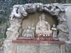 江島神社の像