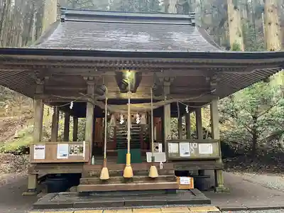 上色見熊野座神社の本殿・本堂