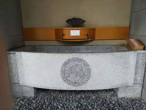 飯倉熊野神社の手水舎
