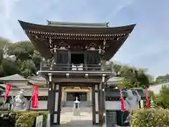 龍澤山祥雲寺の山門