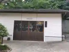 小動神社の建物その他