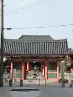 津観音の山門・神門