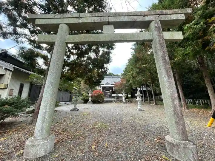 春日神社(南濃町徳田)(岐阜県)