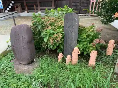 櫻岡大神宮の像