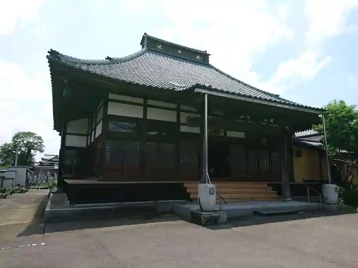 栄久寺の本殿・本堂