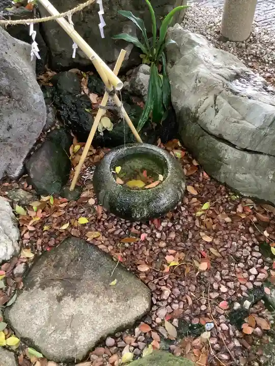 澁川神社(渋川神社)の手水舎