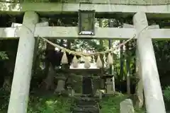 新浪神社の鳥居