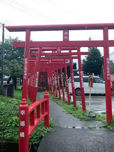 御清水稲荷神社の鳥居