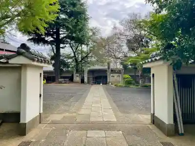 圓蔵寺の{uncategorized: "未分類", other: "その他", undefined: "問題あり", building: "その他建物", grave: "お墓", sacred_gate: "鳥居", guardian: "狛犬", statue: "像", buddha: "仏像", history: "歴史", nature: "自然", garden: "庭園", animal: "動物", pagoda: "塔", temizu: "手水舎", mountain_gate: "山門・神門", sanctuary: "本殿・本堂", subordinate: "末社・摂社", art: "芸術", scenery: "景色", jizo: "地蔵", ema: "絵馬", goshuin: "御朱印", omikuji: "おみくじ", items: "授与品その他", amulet: "お守り", goshuincho: "御朱印帳", eats: "食事", festival: "お祭り", votive_dance: "神楽", shichigosan: "七五三参", wedding: "結婚式", experience: "体験その他", initially: "初詣", around: "周辺", anti_infection: "感染症対策"}