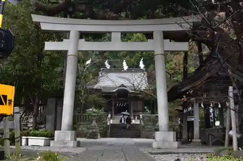 御霊神社の鳥居