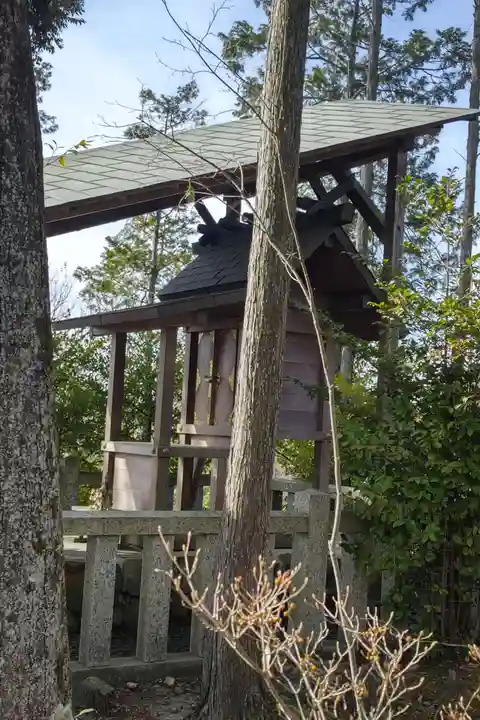 玉野御嶽神社の本殿・本堂