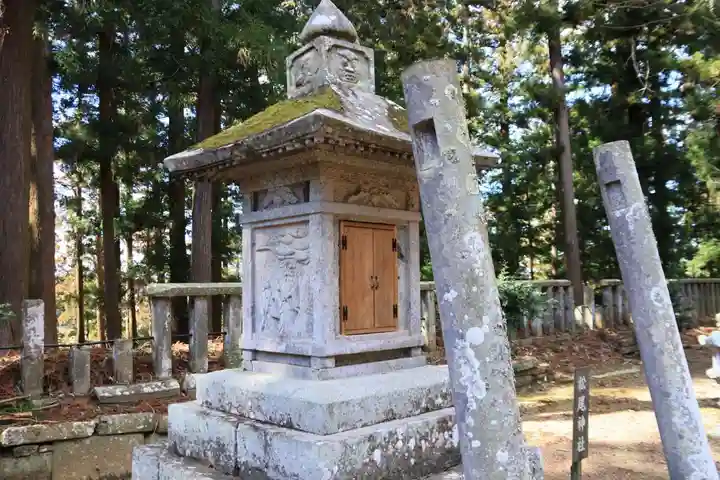 田村神社の末社・摂社